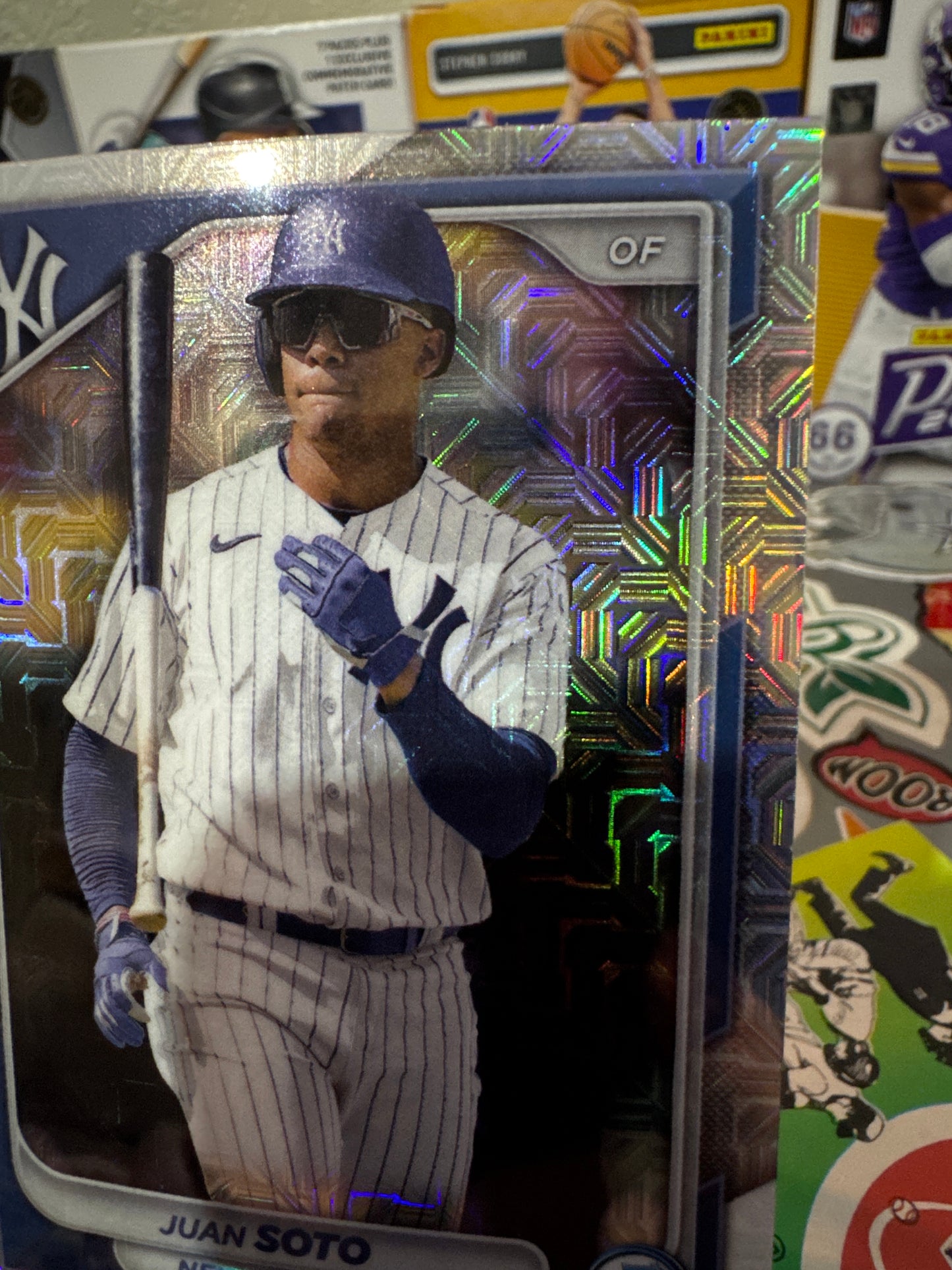 2024 Bowman Chrome #78 Juan Soto- Mojo Refractor Parallel