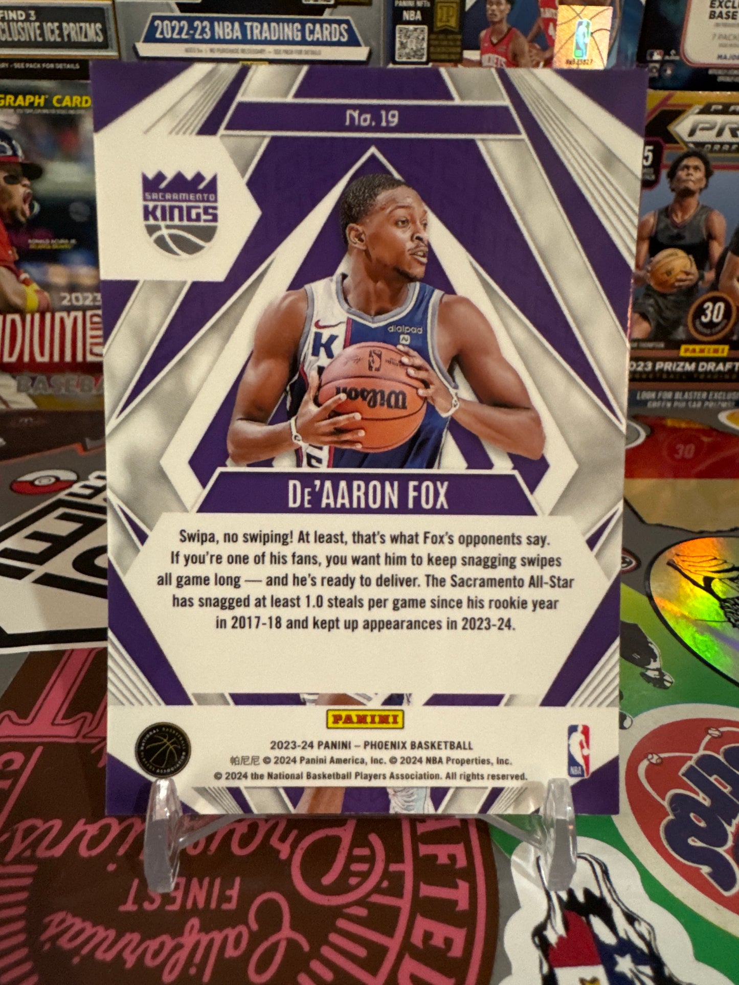 2023 Panini Phoenix #19 De’Aaron Fox Paragon