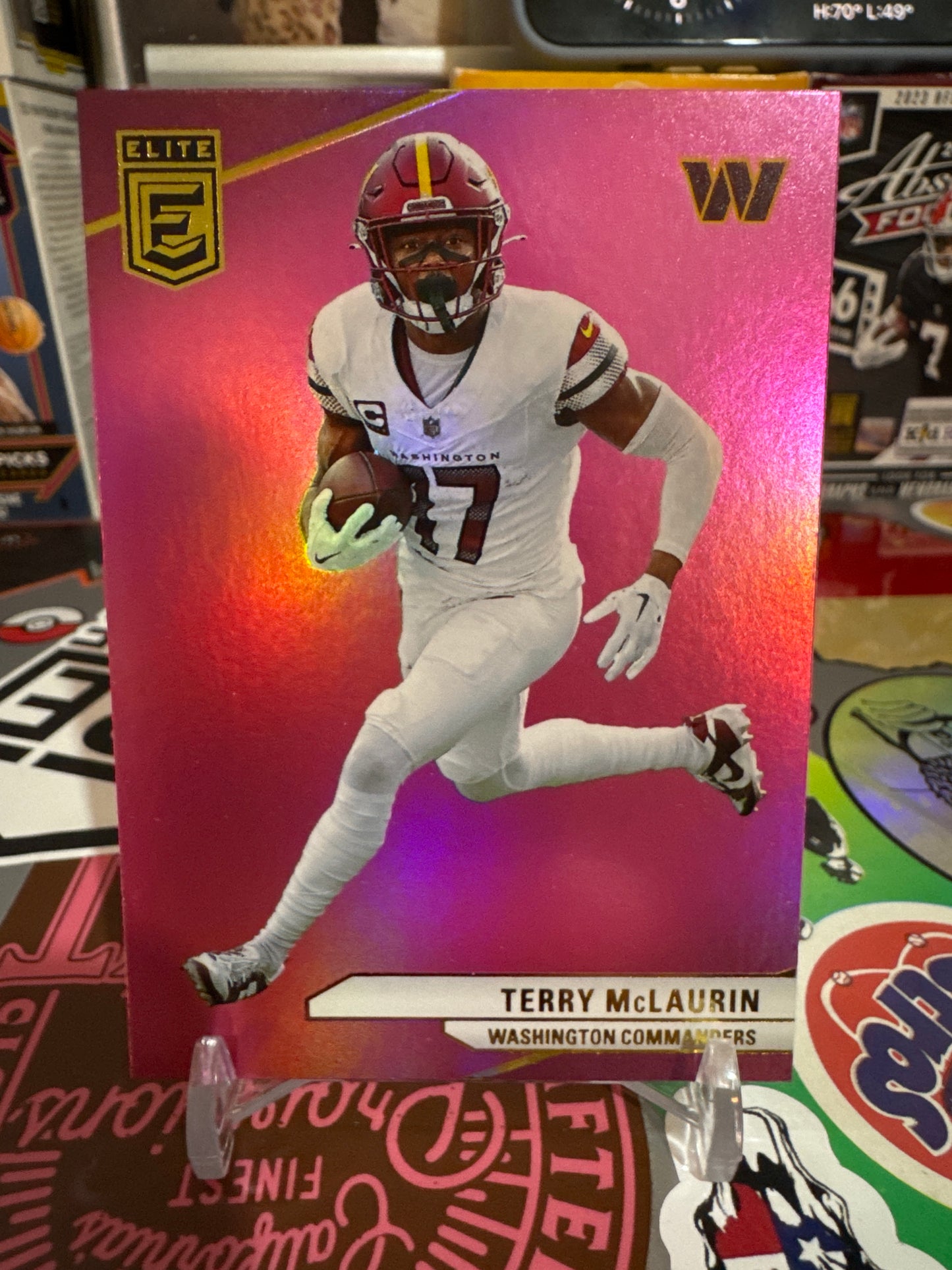 2024 Donruss Elite #58 Terry McLaurin- Pink Foil Parallel