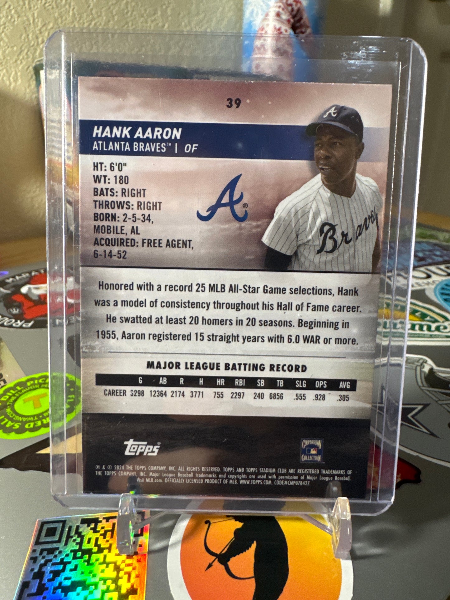 2024 Topps Stadium Club #39 Hank Aaron- Pink Foil Parallel
