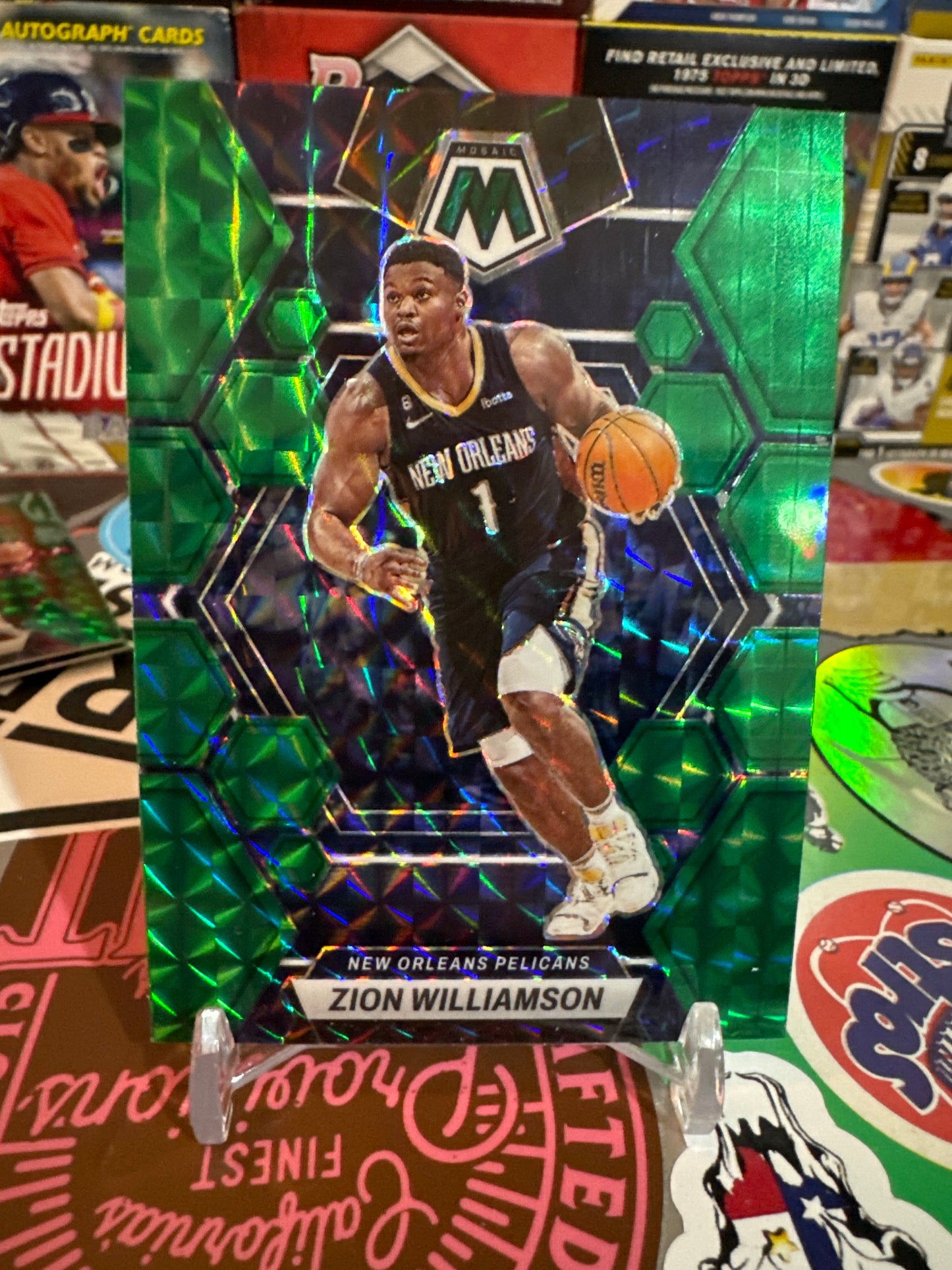 2022 Panini Mosaic #120 Zion Williamson- Green Mosaic Parallel