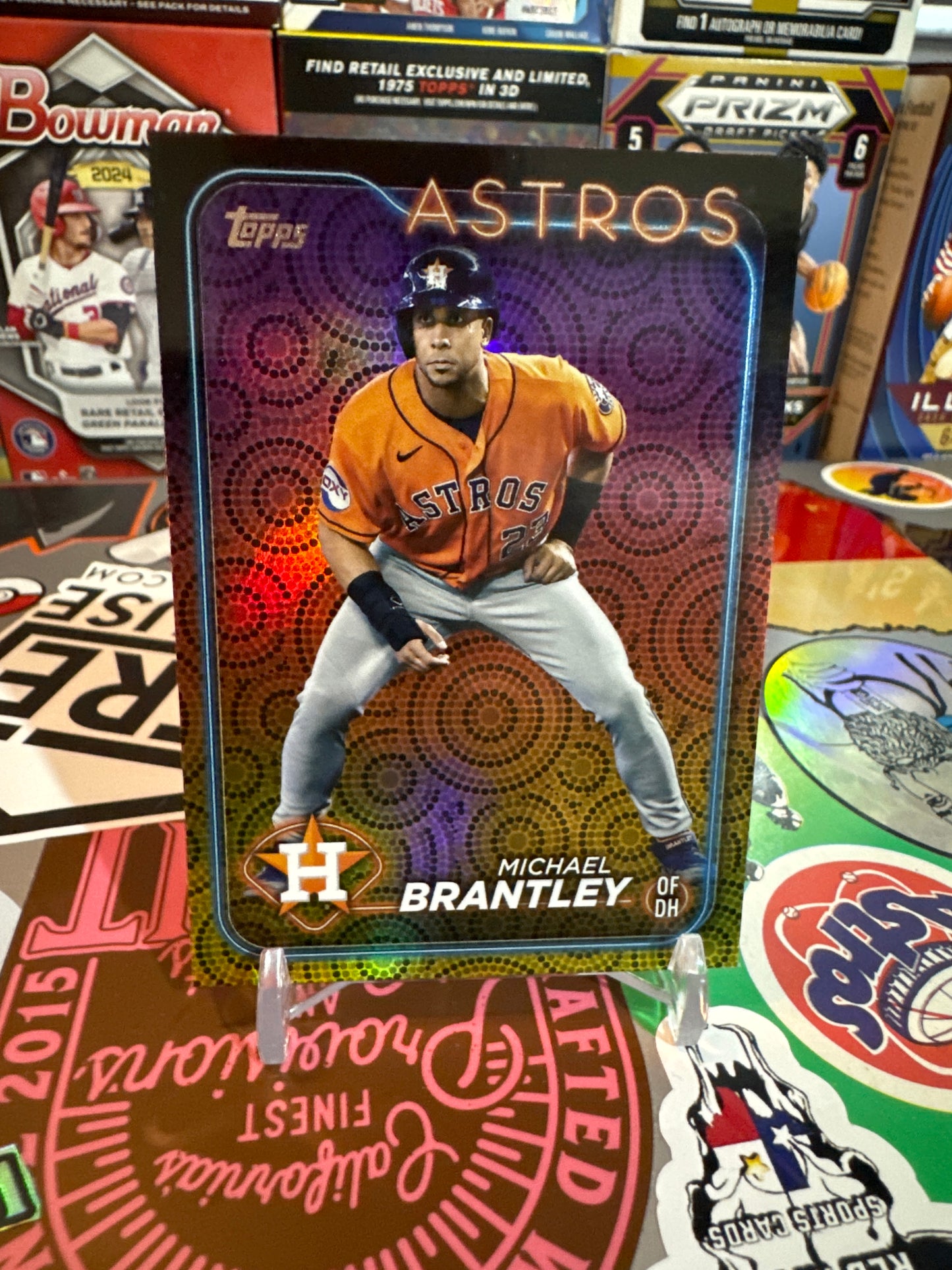 2024 Topps Series 2 #381 Michael Brantley. Holiday Foil Parallel