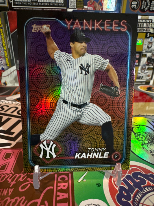 2024 Topps Series 2 #576 Tommy Khanle. Holiday Rainbow Foil