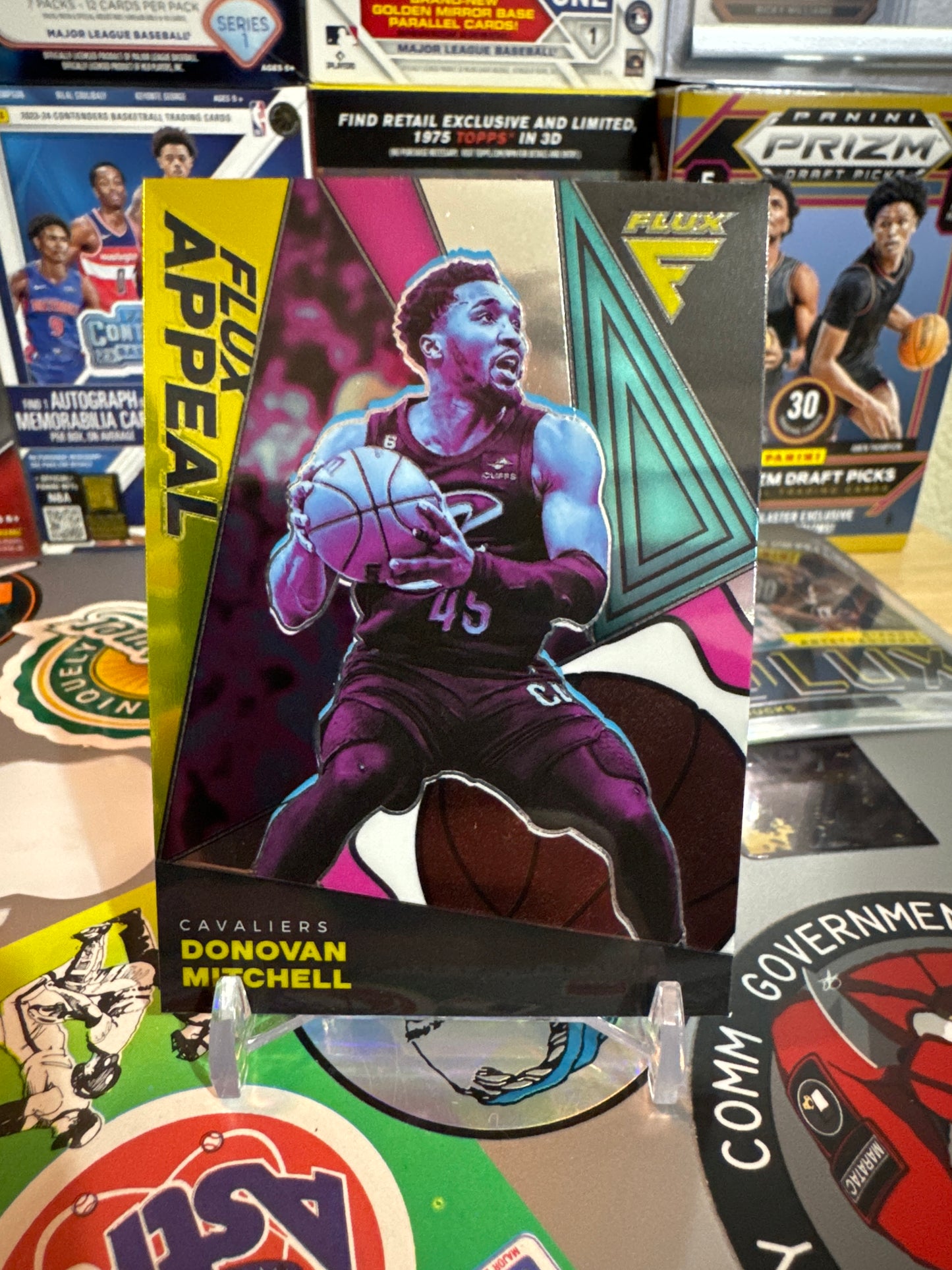 2022 Panini Flux. Flux Appeal #7 Donovan Mitchell