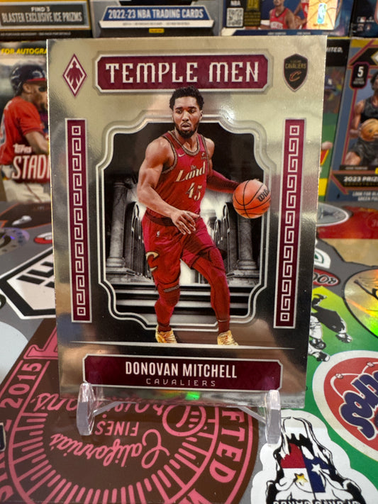 2023 Panini Phoenix Temple Men #11 Donovan Mitchell