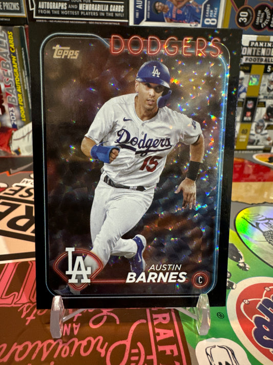 2024 Topps Series 2 #422 Austin Barnes. Black border Sparkle Parallel