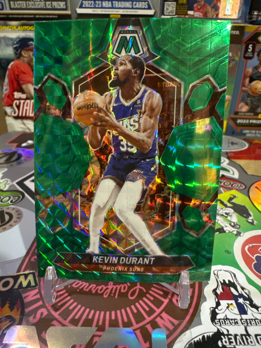 2023 Panini Mosaic #180 Kevin Durant. Green Mosaic Parallel