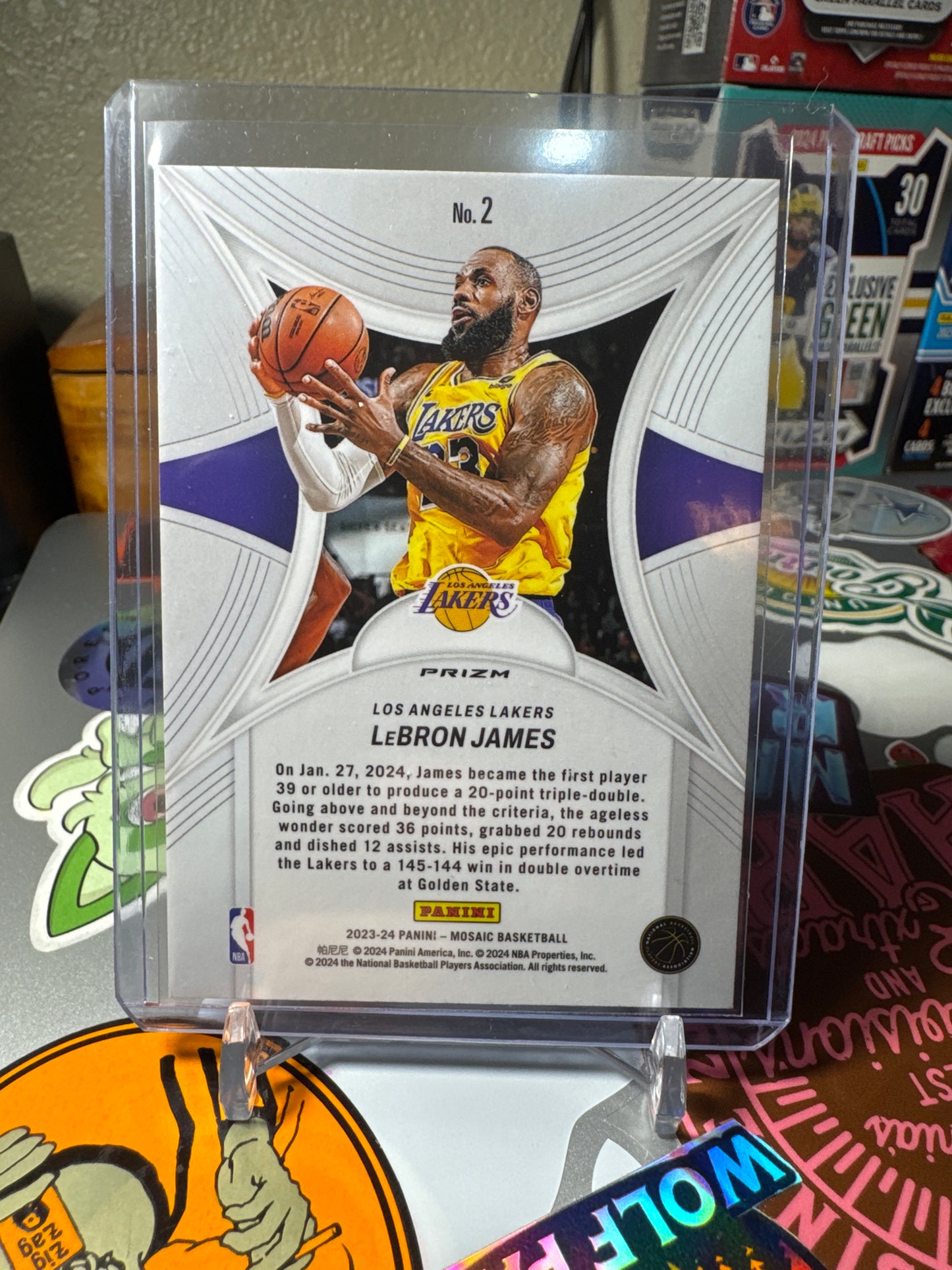 2023 Panini Mosaic EPIC Performers #2 LeBron James- Green Mosaic Parallel