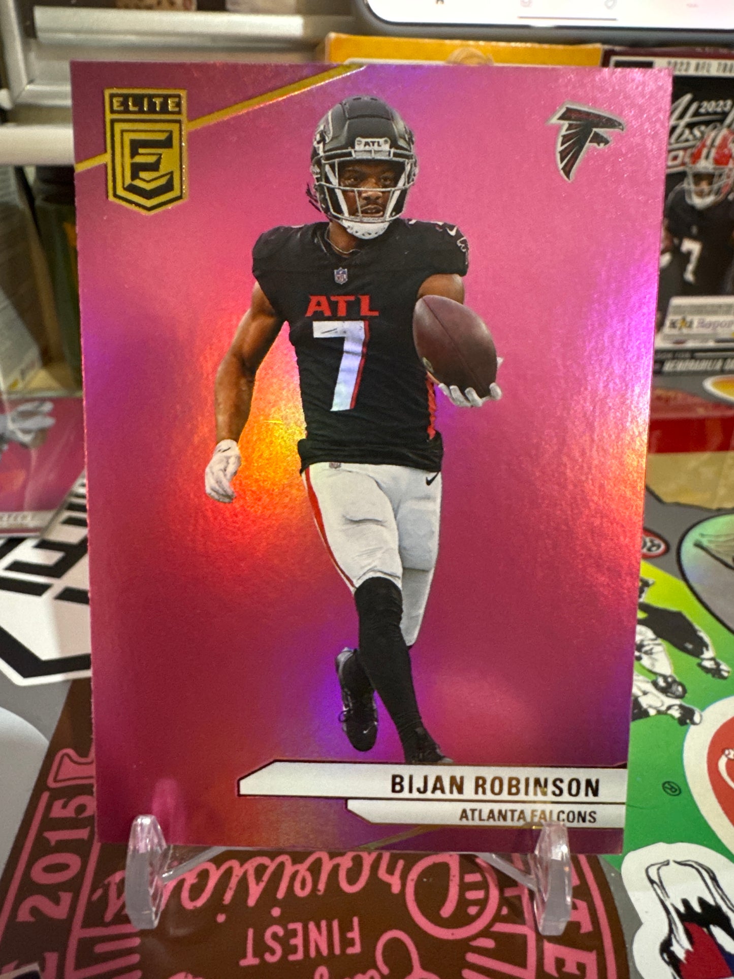 2024 Donruss Elite #4  Bijan Robinson Pink Foil Parallel